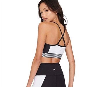 Strut This Sivan Ayla workout set